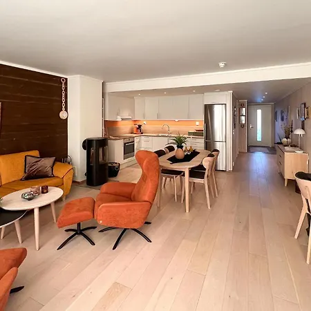2 Bedroom In شقة *